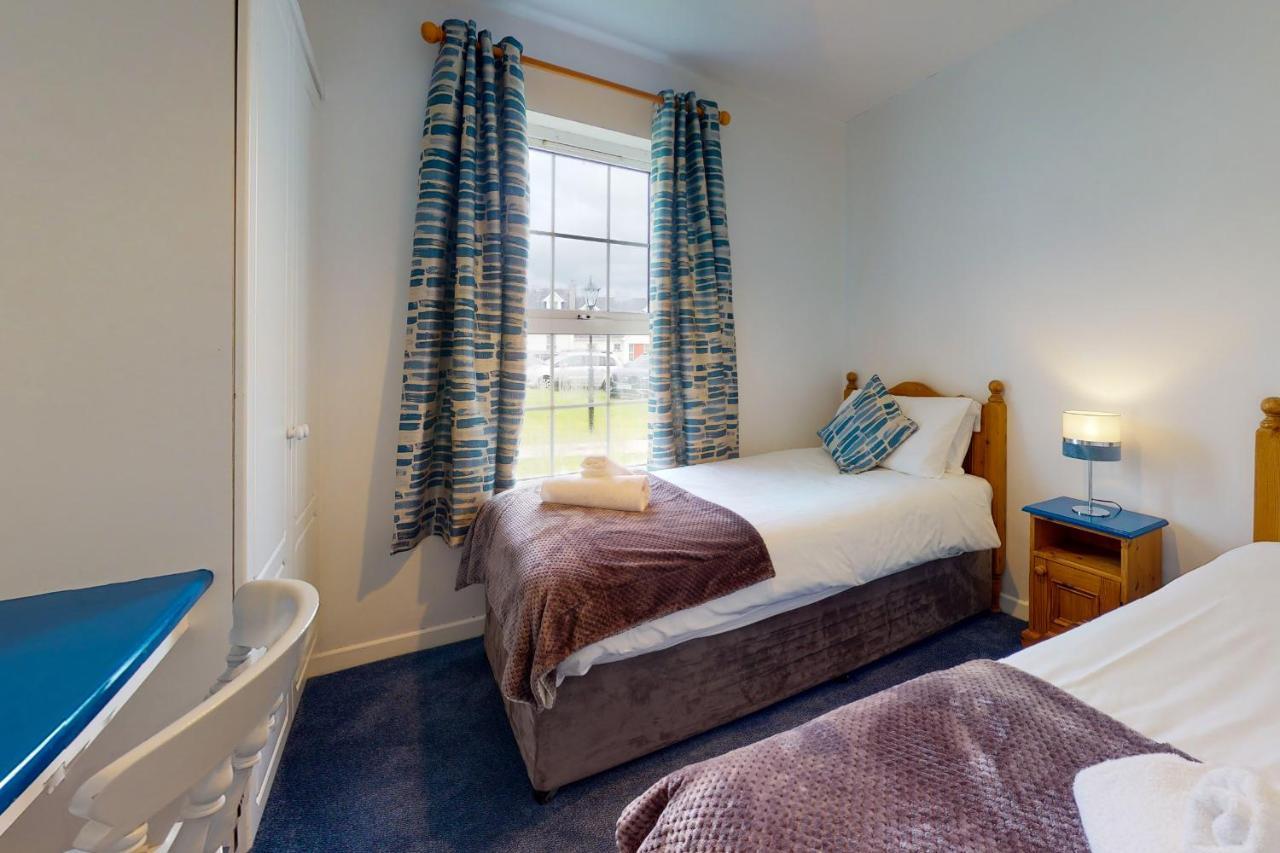 Dingle Harbour Cottages 3 Bed Sleeps 7 By Trident Holiday Homes Екстериор снимка