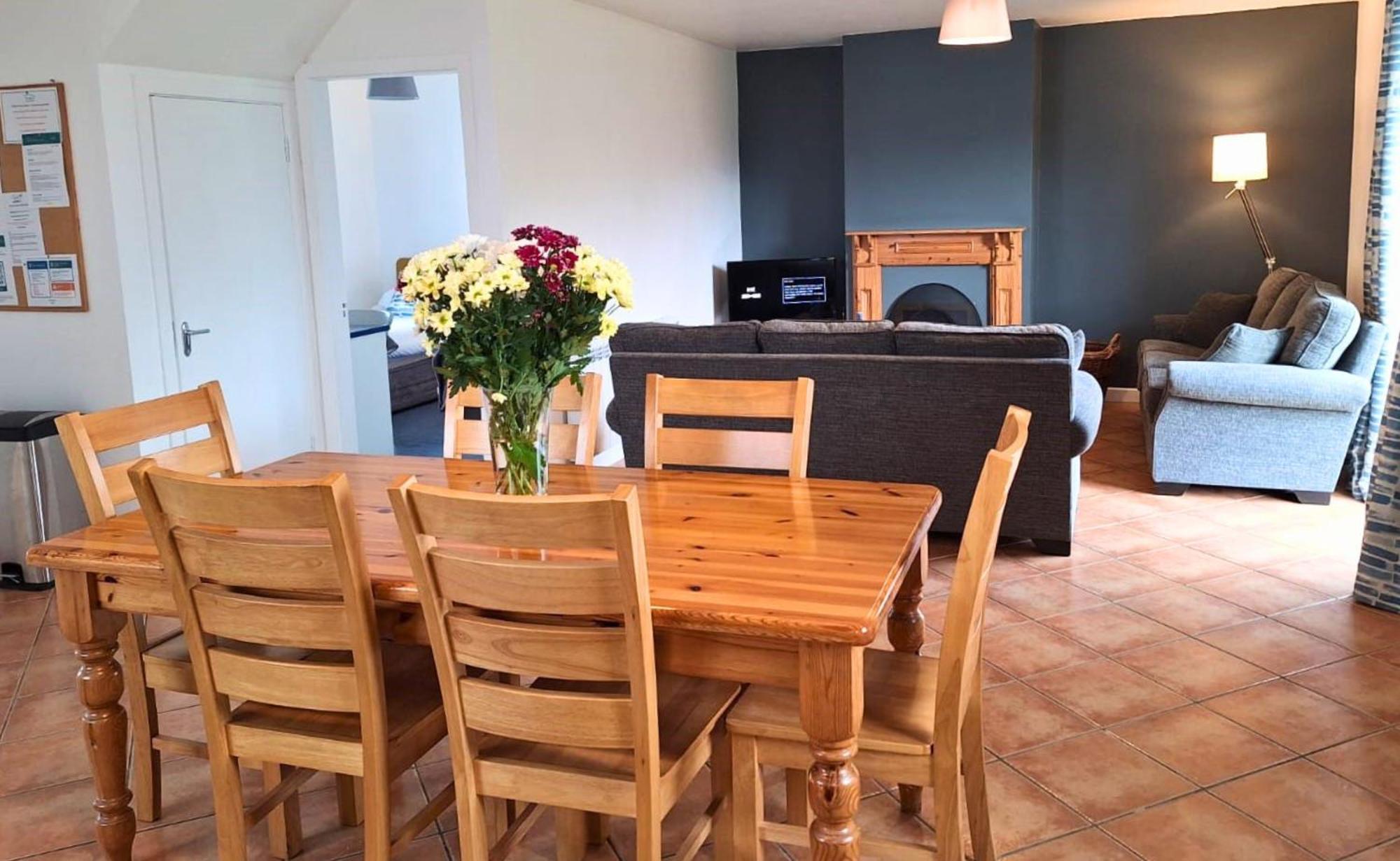 Dingle Harbour Cottages 3 Bed Sleeps 7 By Trident Holiday Homes Екстериор снимка