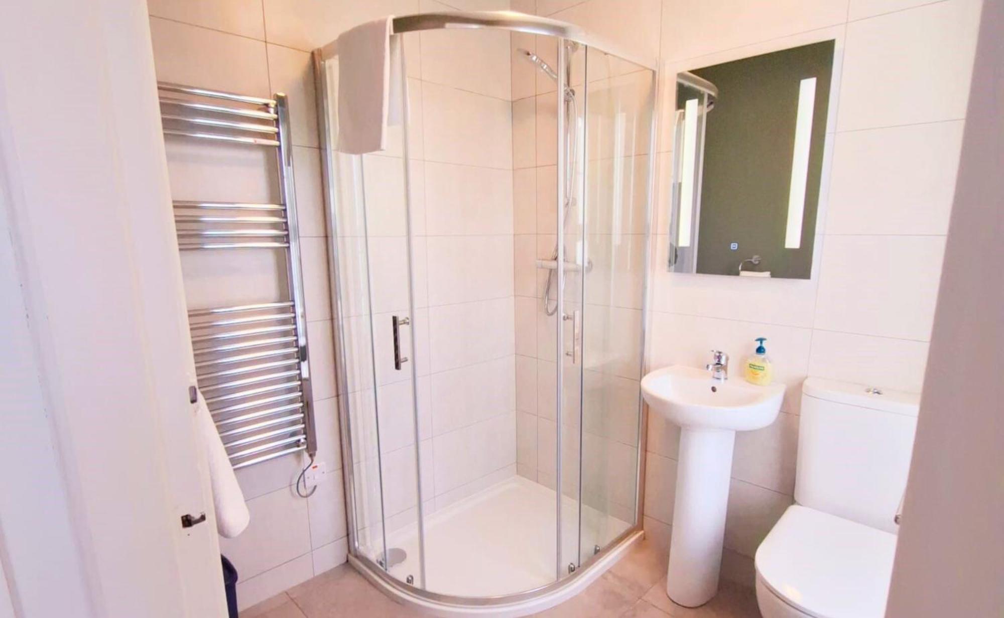 Dingle Harbour Cottages 3 Bed Sleeps 7 By Trident Holiday Homes Екстериор снимка