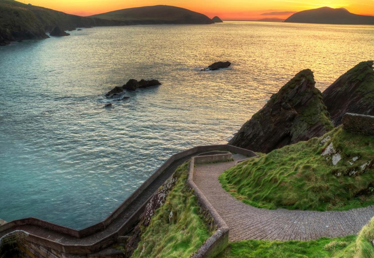 Dingle Harbour Cottages 3 Bed Sleeps 7 By Trident Holiday Homes Екстериор снимка